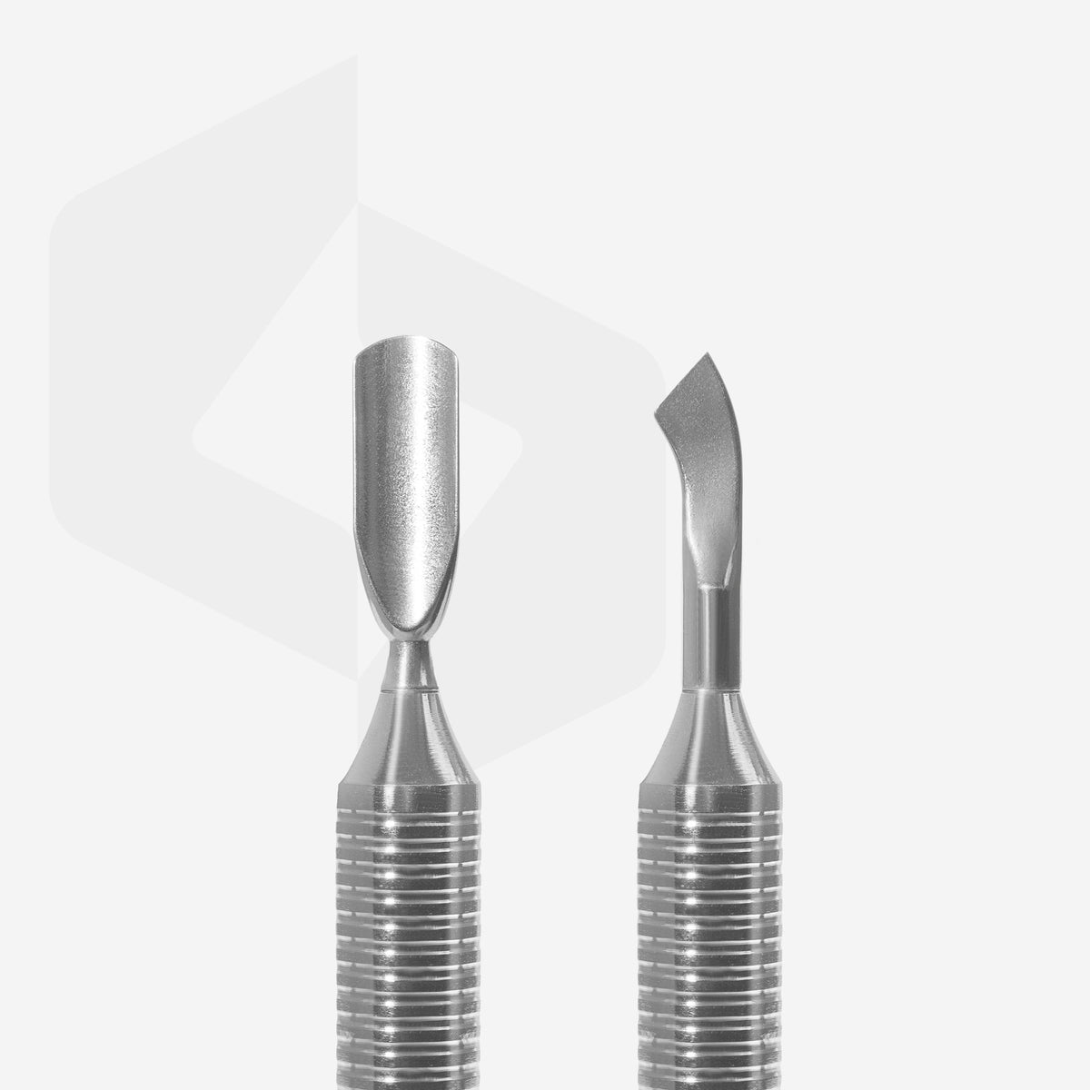 Cava Spatola Per Manicure EXPERT 100 TYPE 4.2  (Pusher Arrotondato + Lama Piegata)