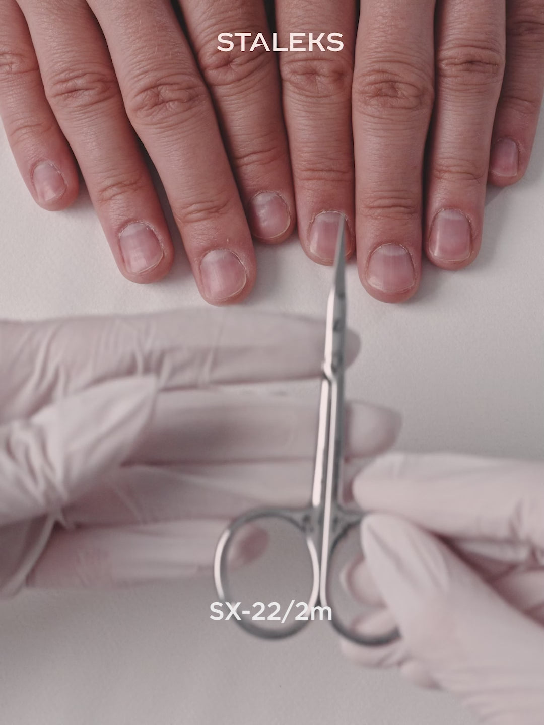 Load Video: STALEKS EXCLUSIVE 22 TYPE 2 Professional cuticle scissors