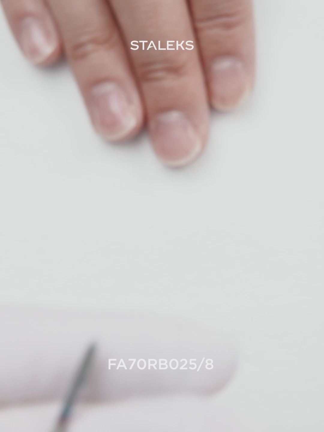 Videoyu Yükle: STALEKS EXPERT Elmas DUO koni freze, kırmızı-mavi, çap 2,5 mm, çalışma kısmı 8 mm