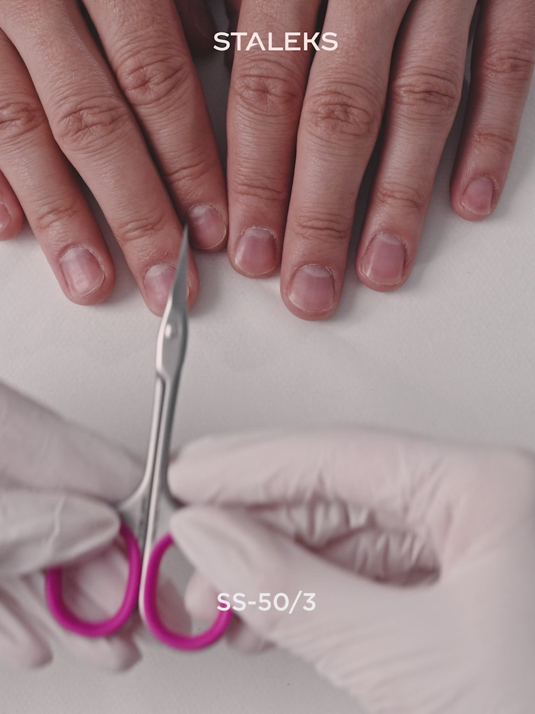 Load Video: STALEKS SMART 50 TYPE 3 Professional cuticle scissors