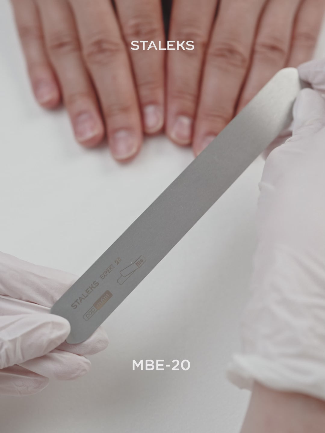 Load Video: STALEKS EXPERT 20 Straight metal base for nail file (162 mm)